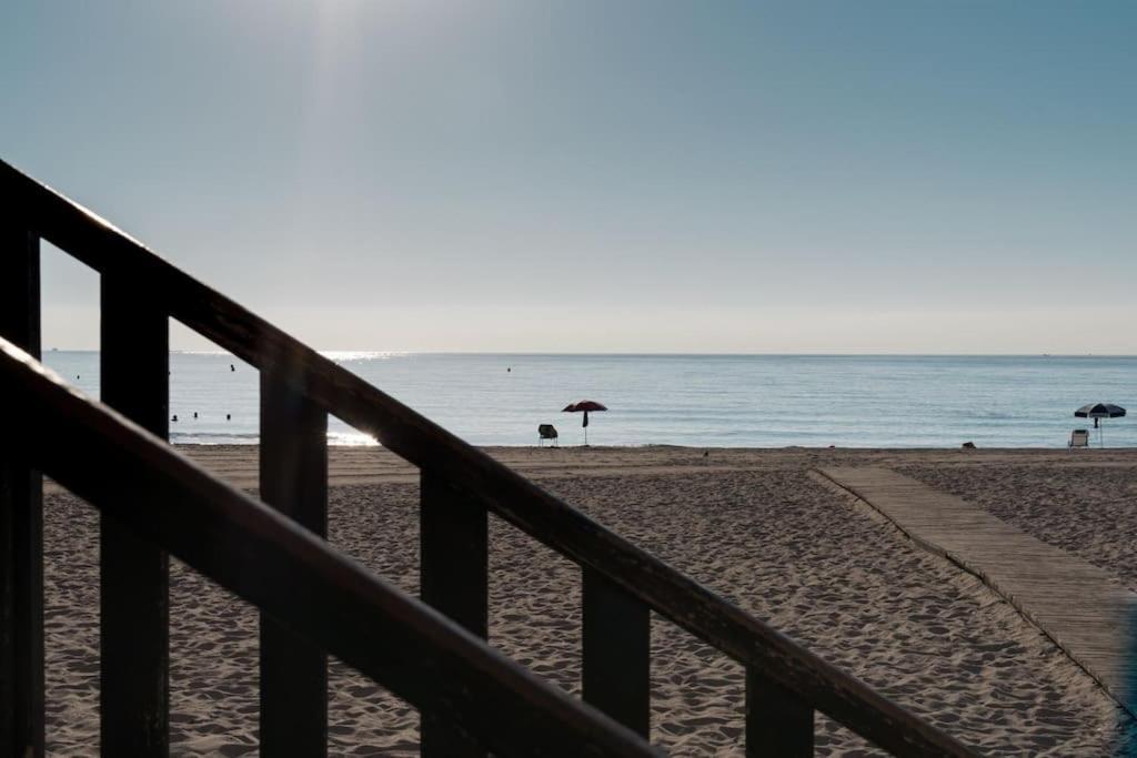 Exclusivo Apartamento Junto Al Mar El Campello Luaran gambar