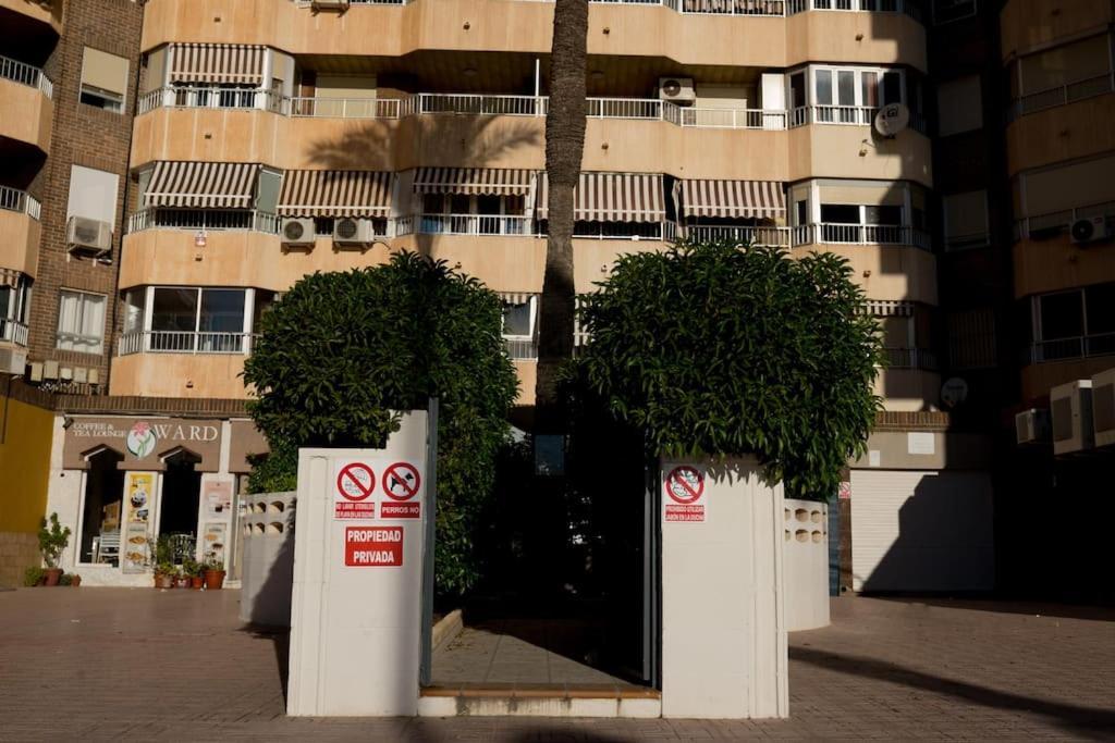 Exclusivo Apartamento Junto Al Mar El Campello Luaran gambar