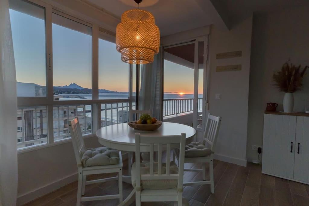 Exclusivo Apartamento Junto Al Mar El Campello Luaran gambar